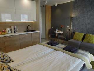 Апартаменты 4UApart-Apartment studio Mohito Свиноуйсьце Апартаменты с балконом-37